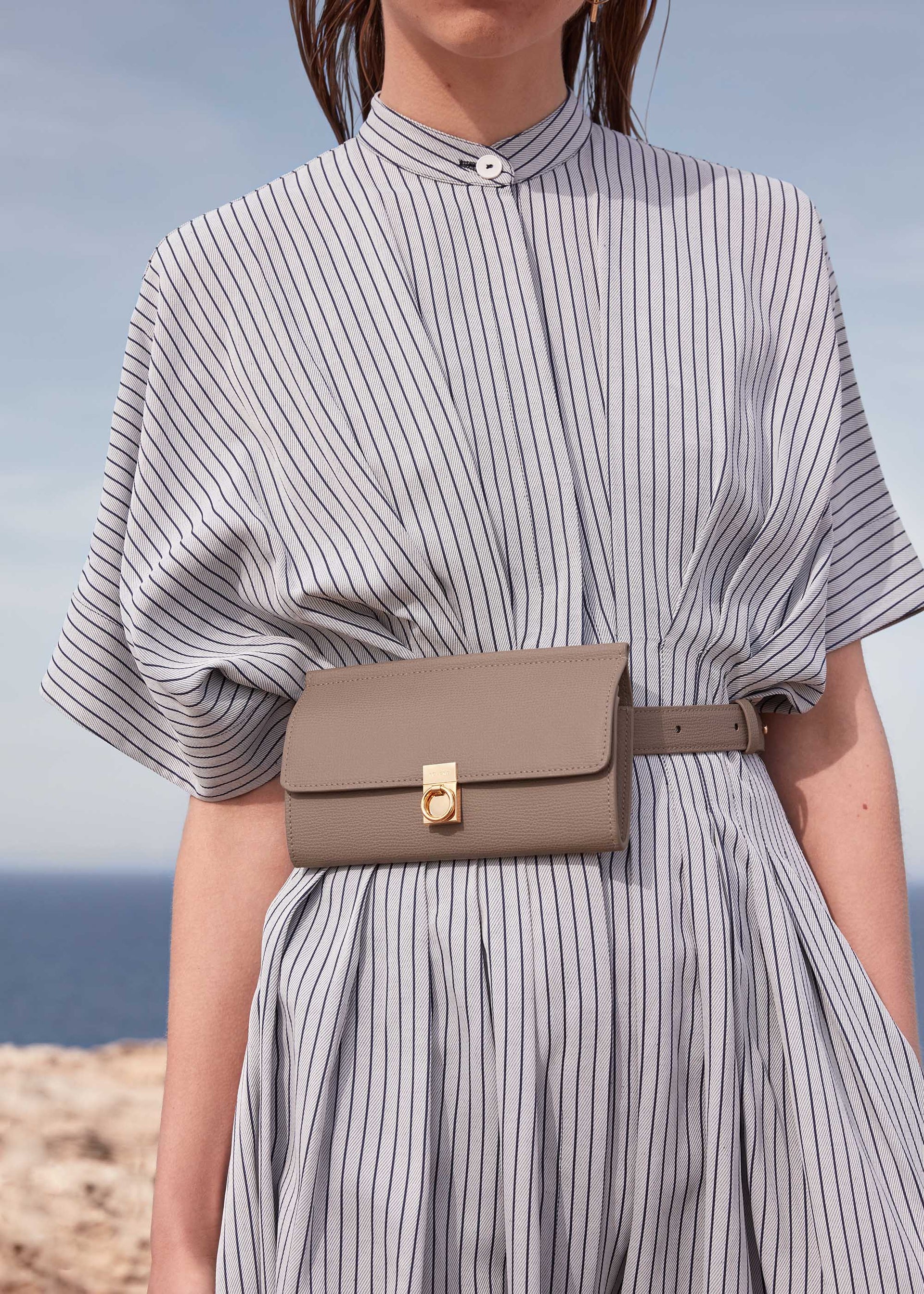 Portefeuille Numéro Sept ceinture - Taupe Grainé