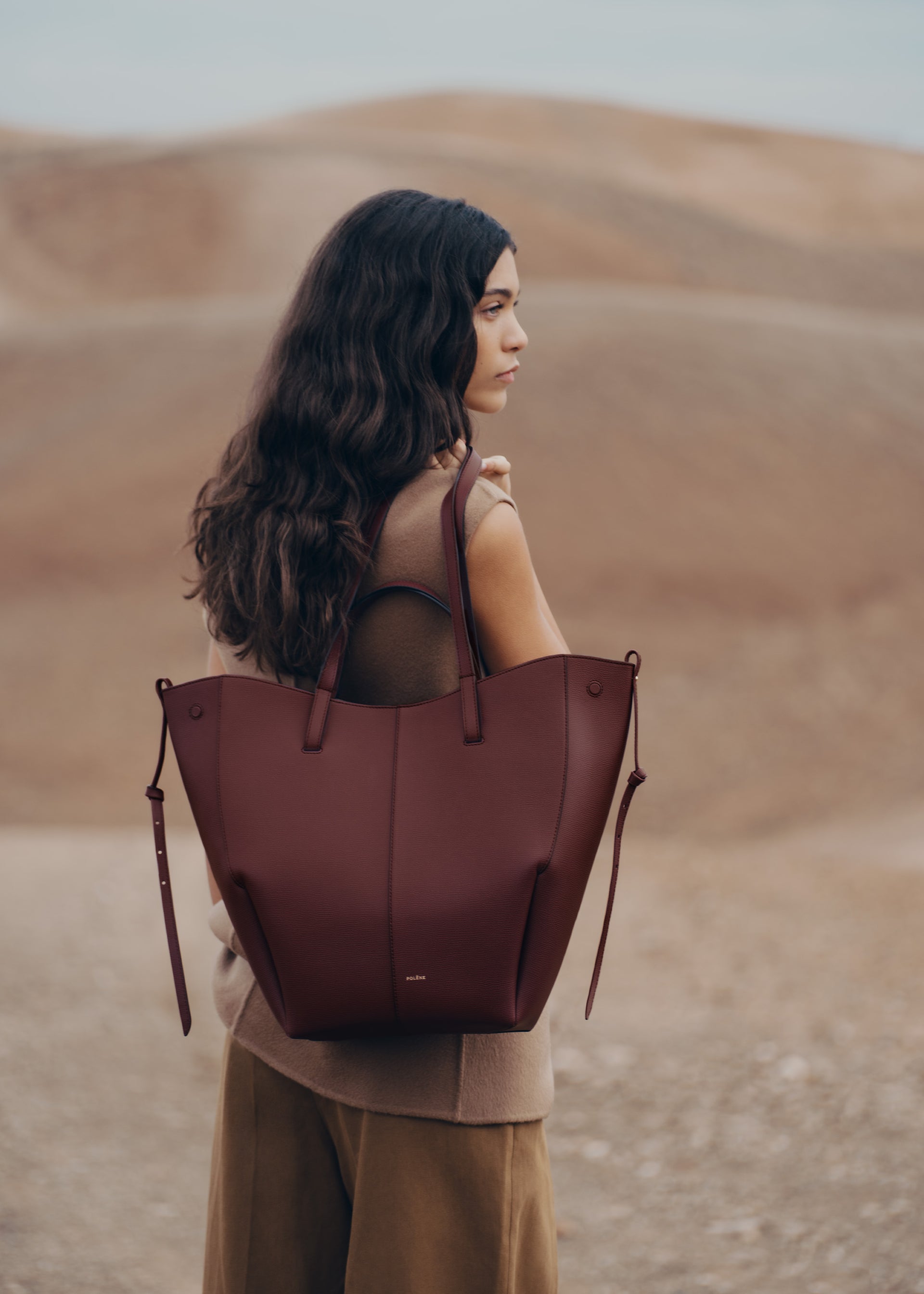 Cyme Tote - Cerise Noire Grainé