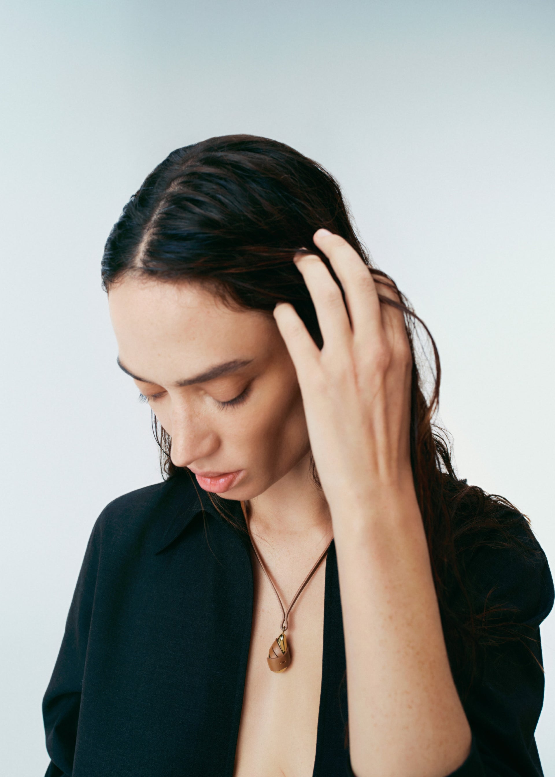 Pendentif Ormé - Dorée Cuir Camel