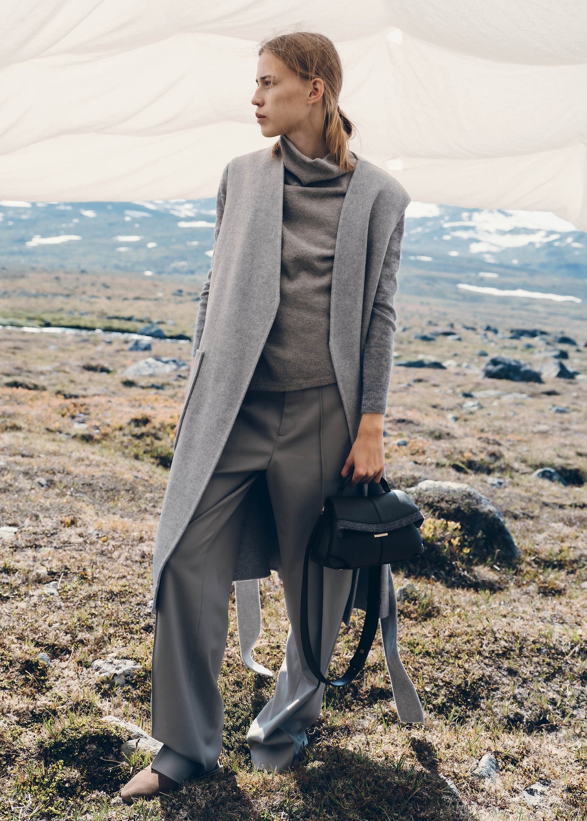 Mokki Mini - Noir Anthracite Feutrée